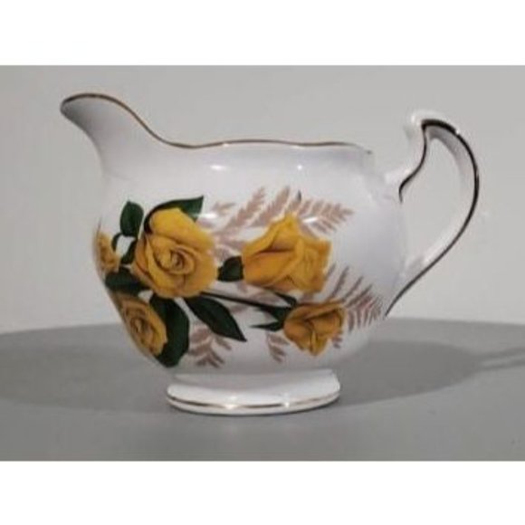 Vintage Crown Royal Bone China Cream and Sugar Set. Made in England. - Picture 3 of 10